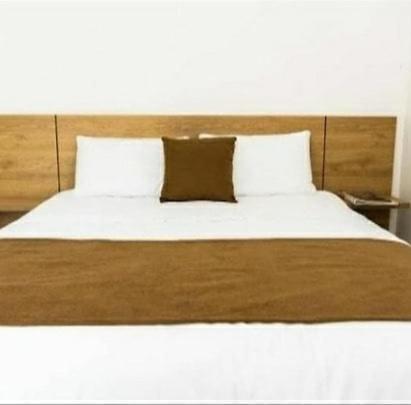 Hotel La Quinta Βιλιαβισένσιο Εξωτερικό φωτογραφία